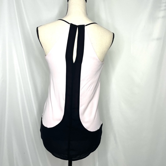 Express Top - Picture 4 of 5